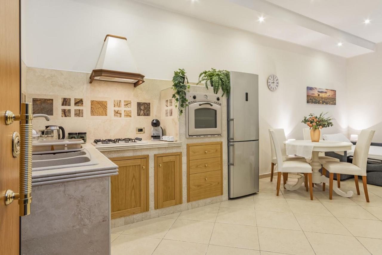 Cafiero Apartment Бари Экстерьер фото