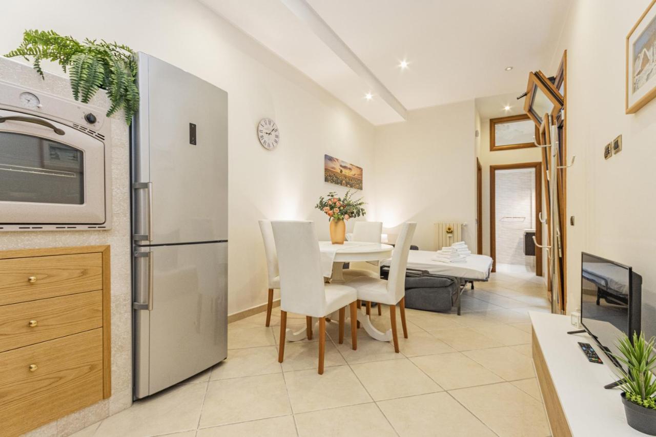 Cafiero Apartment Бари Экстерьер фото