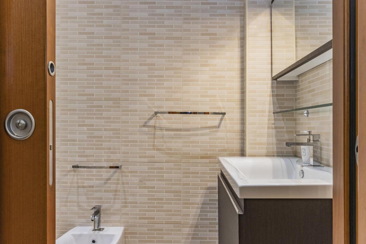Cafiero Apartment Бари Экстерьер фото